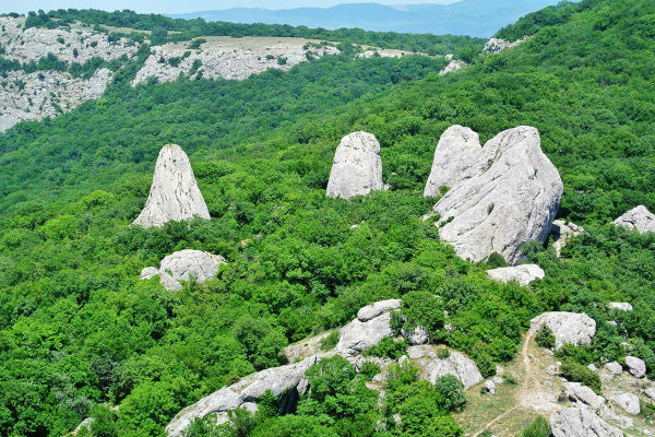 Отдых в Ласпи: поход к Храму Солнца